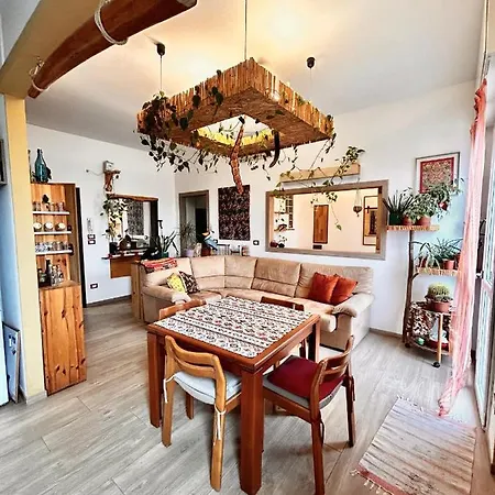 Garden With Shared Bathroom - Central Station Bed & Breakfast Bologna