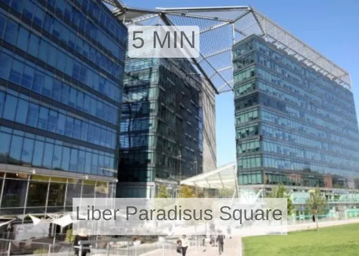 Garden With Shared Bathroom - Central Station Boloňa