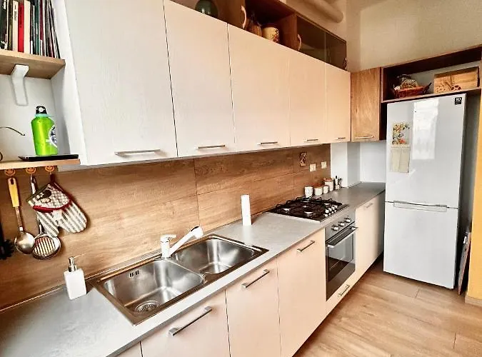 B&B Garden With Shared Bathroom - Central Station 볼로냐