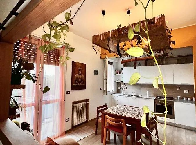 Garden With Shared Bathroom - Central Station Nocleg ze śniadaniem